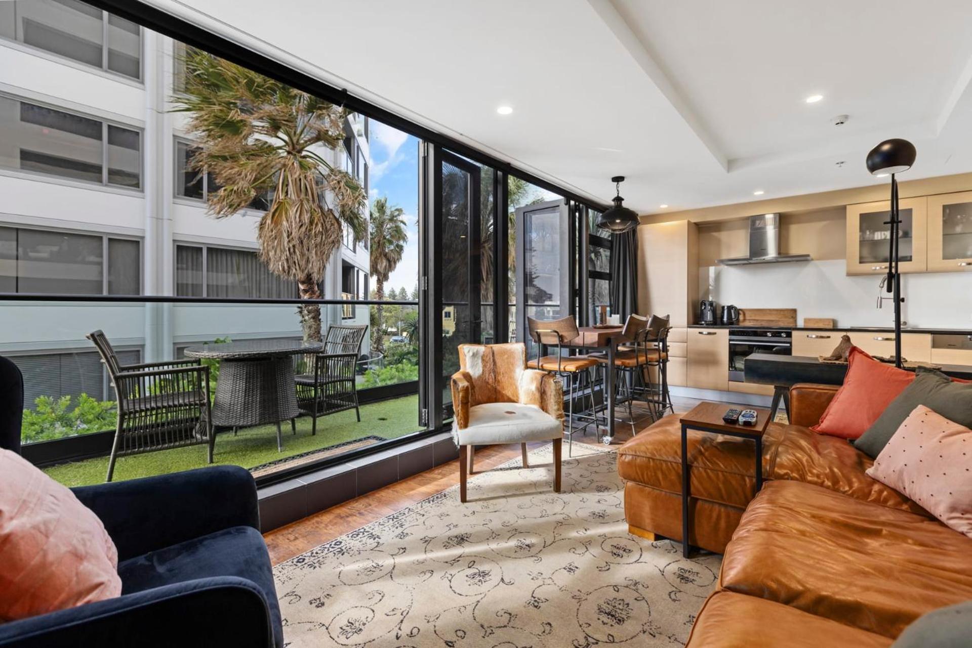 Marvelous Downtown Apartment Moments From Main Beach With Heated Pool, Gym And Parking Маунт Маунгануи Екстериор снимка